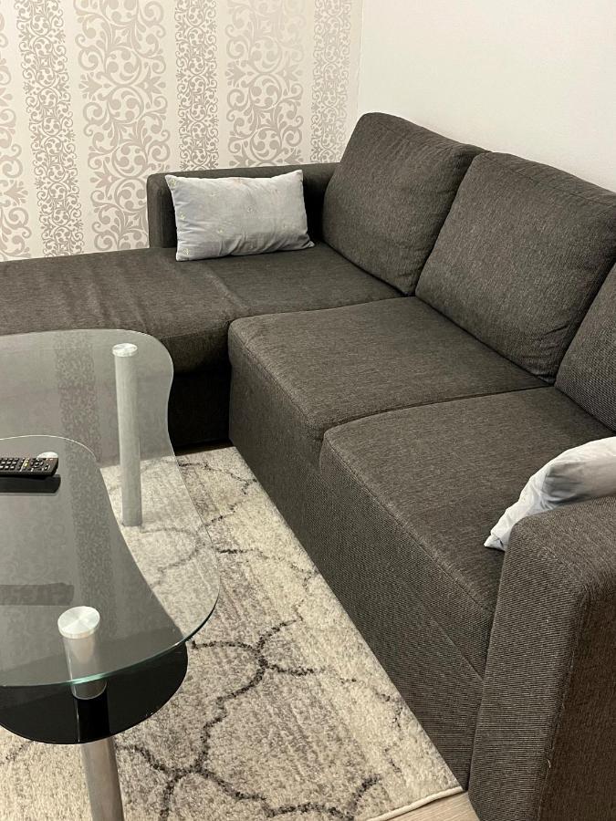 4 Km To The Jyvaeskylae City Center Afoot, Cute Apartment With Free Parking Esterno foto